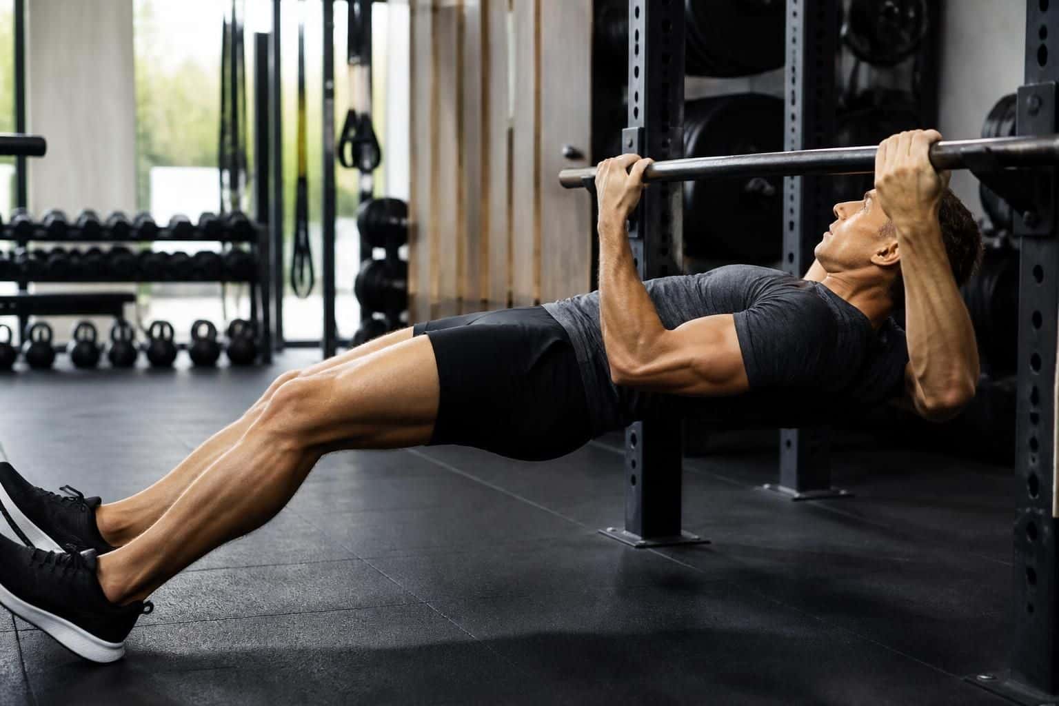 découvrez la technique de la traction australienne et bénéficiez de conseils pratiques pour renforcer efficacement votre dos et améliorer votre posture.